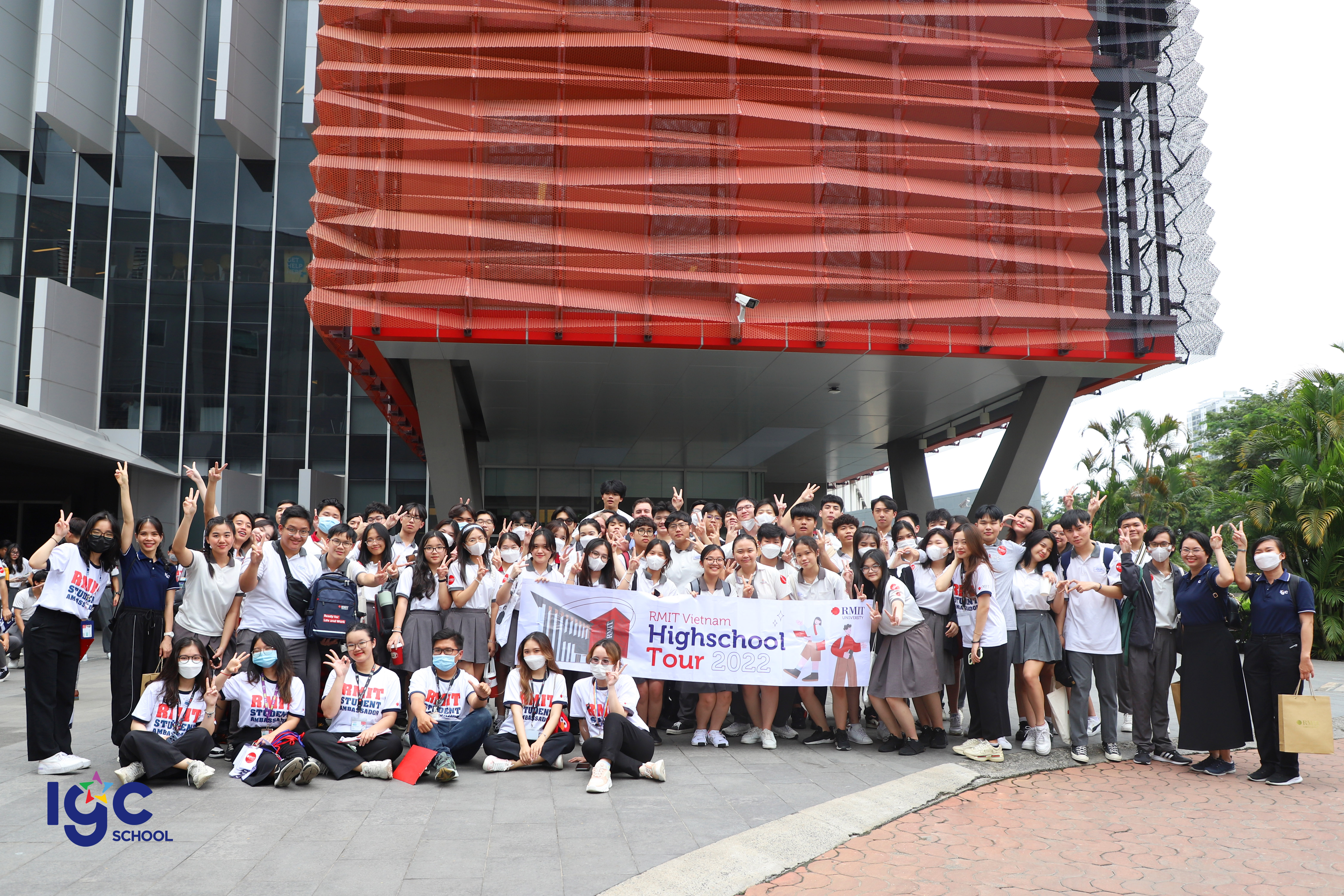 Học sinh IPS Đồng Nai tìm hiểu môi trường học tập bậc đại học tại Đại học RMIT và Đại học Quốc tế - Đại học Quốc gia TP.HCM