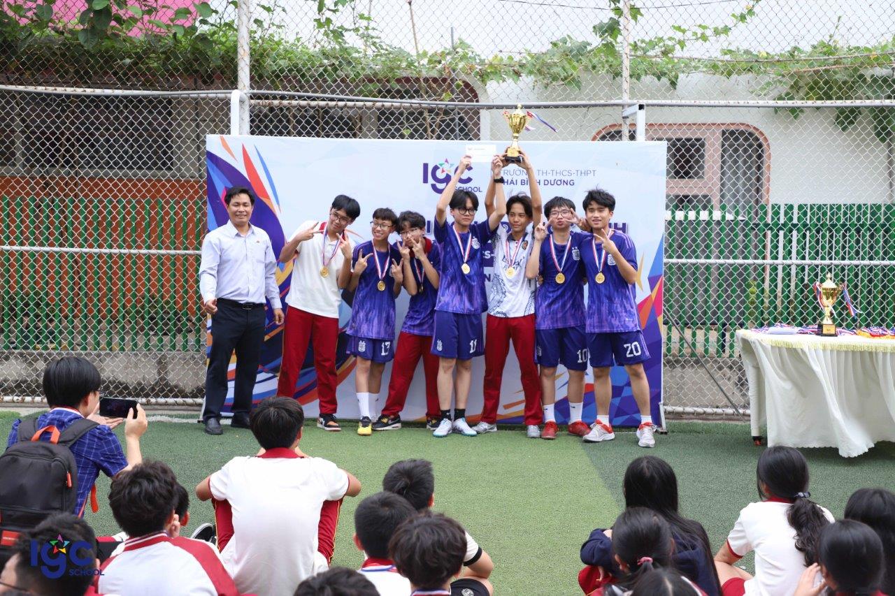 Giải bóng đá học sinh IPS Đồng Nai