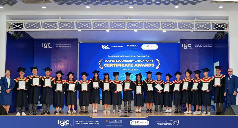 Chân Dung Những Em Nhỏ Hạnh Phúc và Giá Trị Con Nhận Được