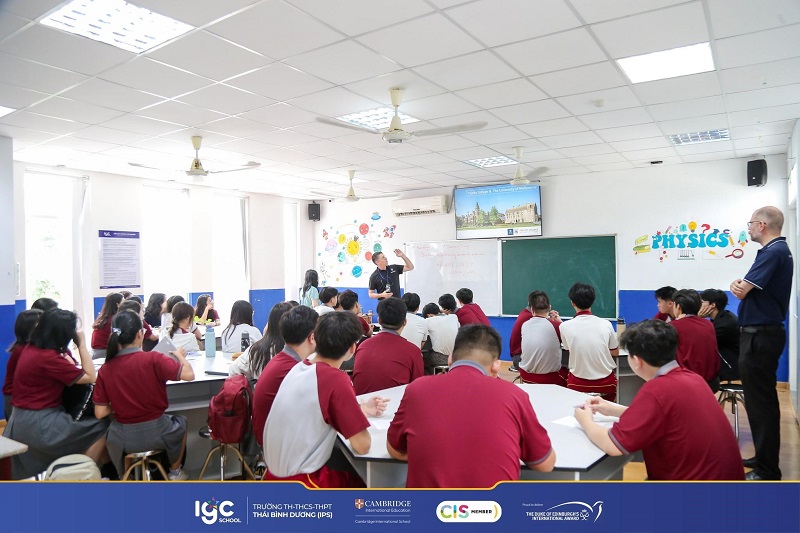 Chương trình Cambridge IPS tạo bệ phóng cho các em