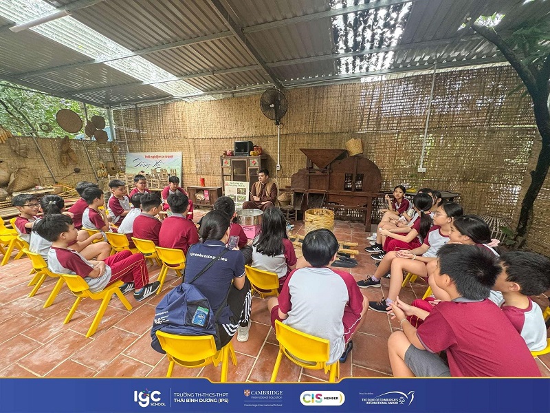 Phụ huynh quan tâm về sự toàn diện khi tìm hiểu thông tin trường IPS