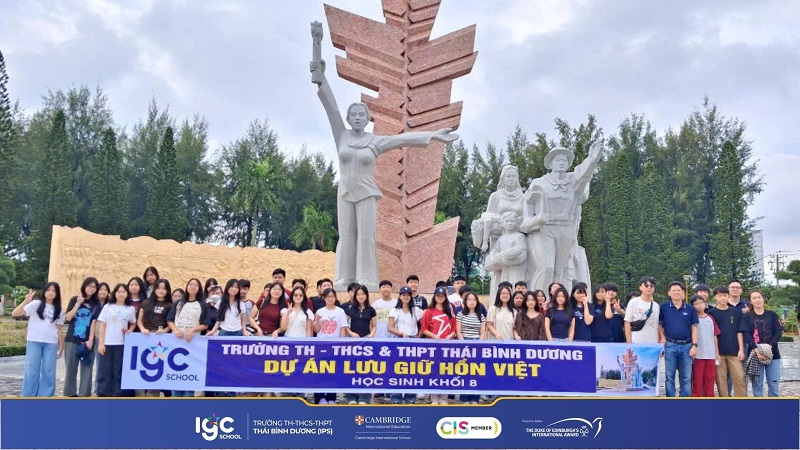 Chuyến tham quan của trường dạy chương trình MOET và quốc tế IPS