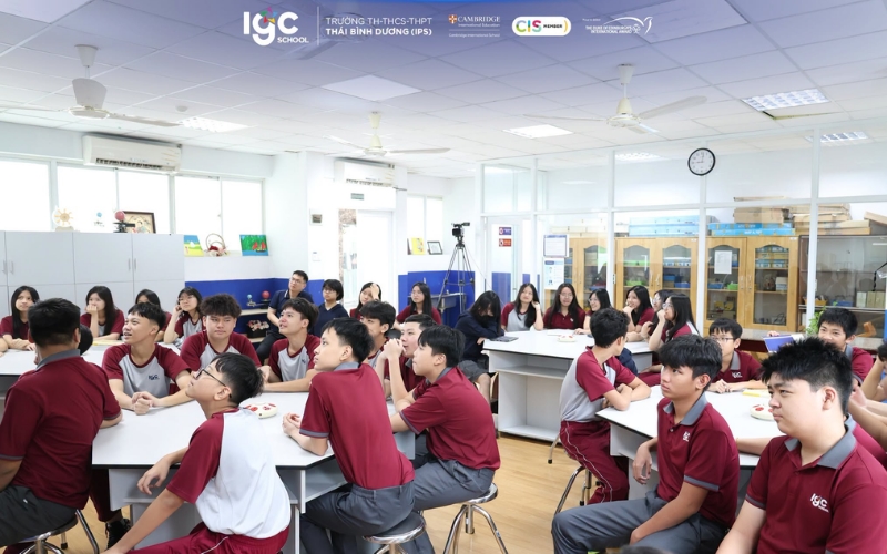 Giải đáp thắc mắc có nên cho con học trường quốc tế qua không gian lớp học hiện đại
