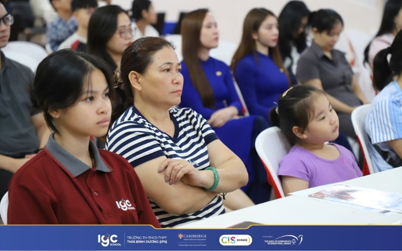 Giải đáp chi tiết thắc mắc trường song ngữ khác gì trường quốc tế