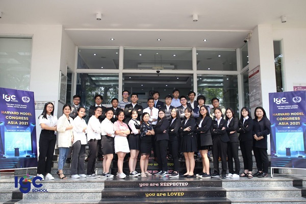 Các thành viên trong CLB MUN của trường IPS Đồng Nai